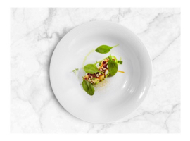 ASSIETTE EN PORCELAINE BLANCHE GRAVÉE